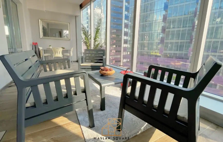 Maslak Square Serenity: Central Luxury Retreat