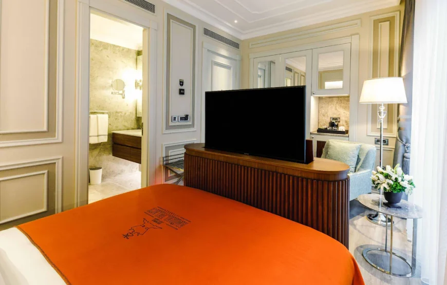 AMIRAL HOTEL – Deluxe
