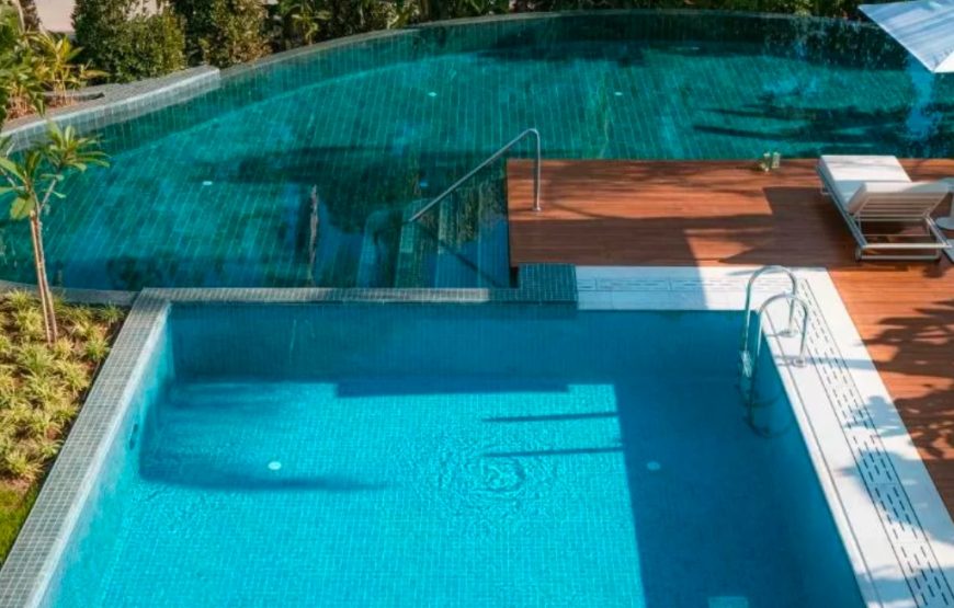 Deluxe Villa