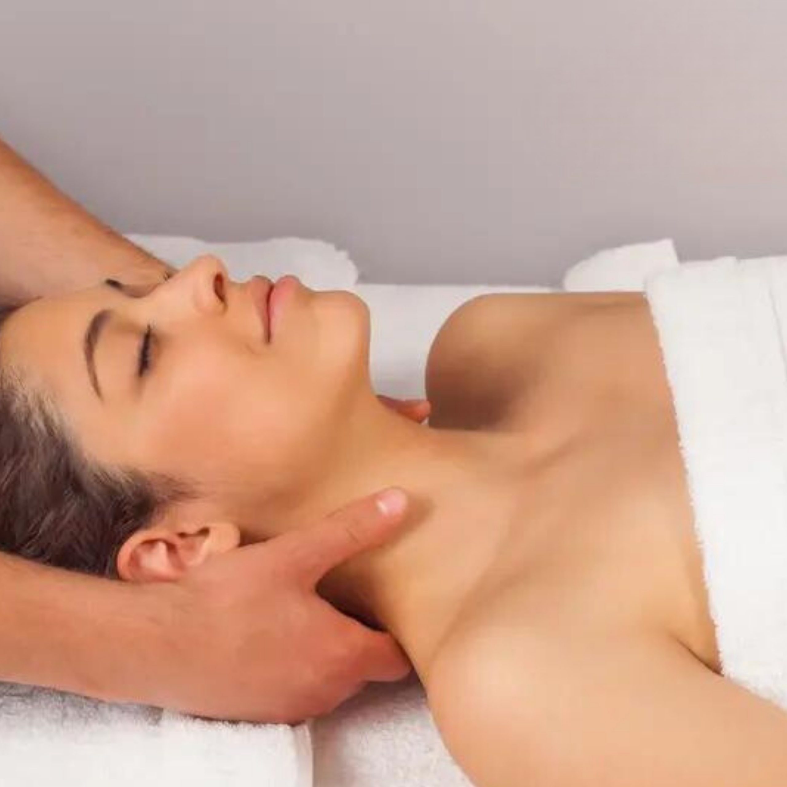 Kemer: Hammam, Sauna, and Classic Massage Experience